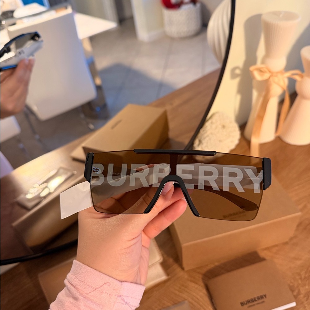 Burberry Reflective Sunglasses BE4291